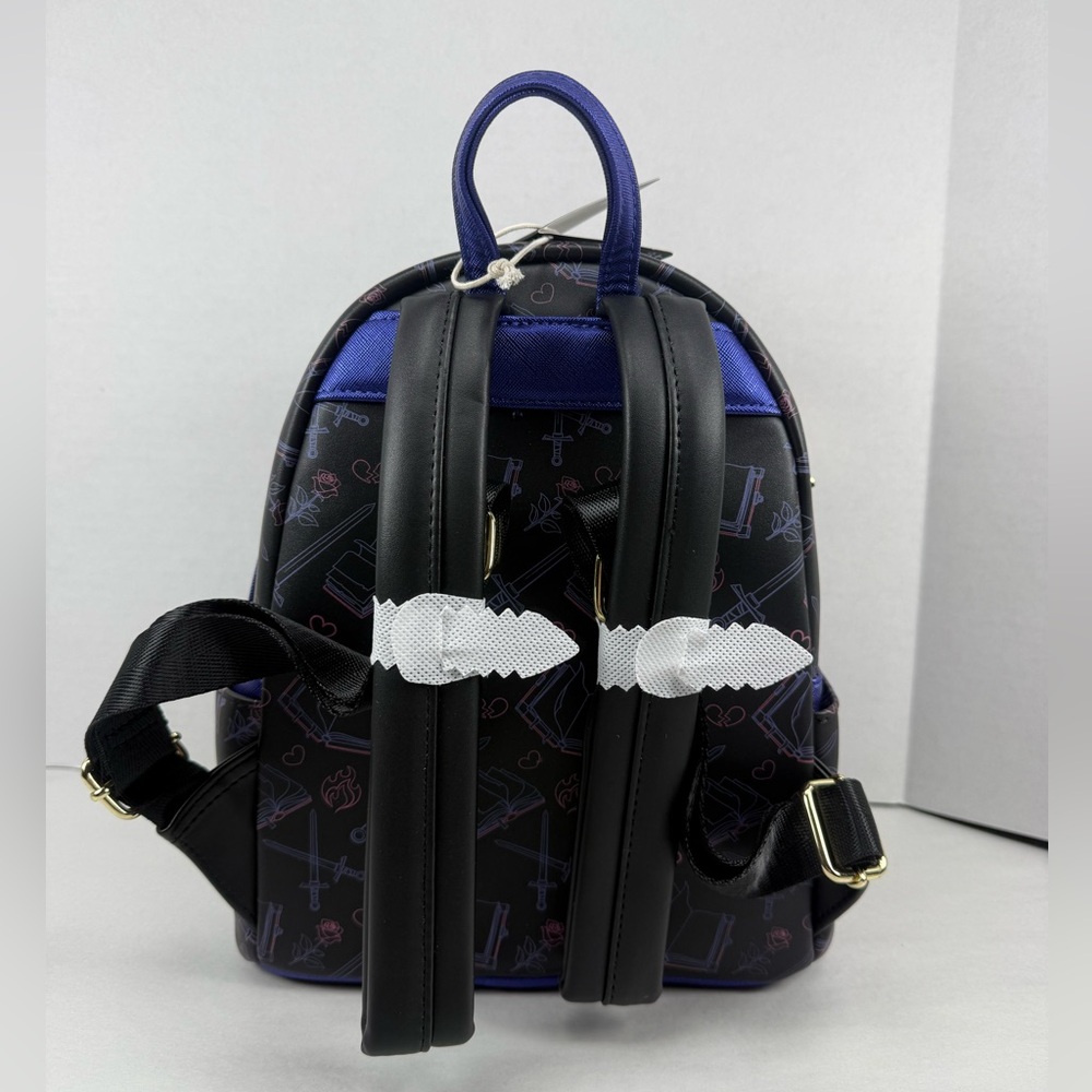 Romantasy Books Loungefly Mini Backpack Books-A-Million Exclusive - Picture 13 of 14